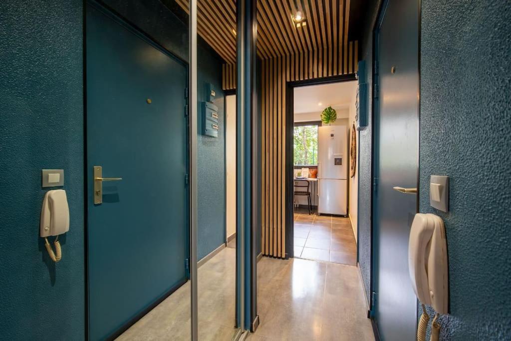 Air-Conditioned Apartment With Private Parking Marseille Exteriér fotografie